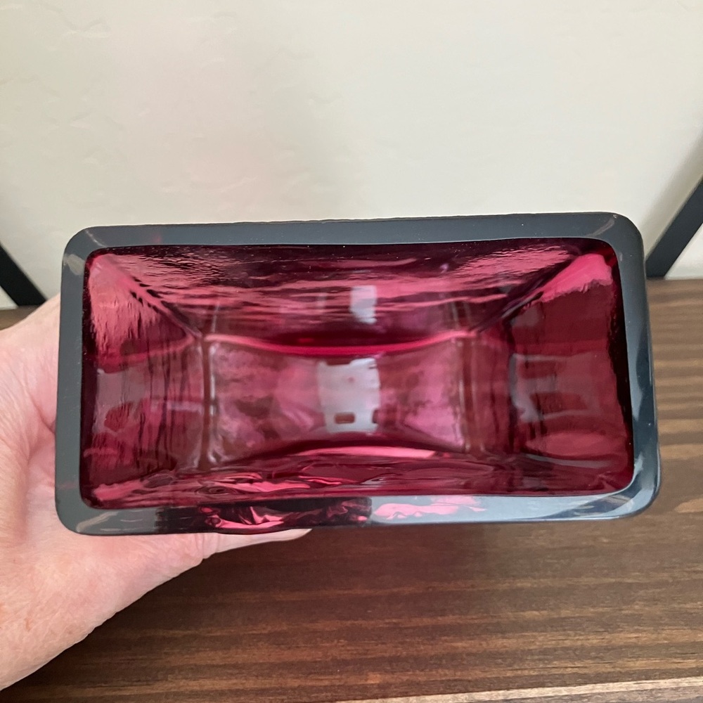 Vintage Pilgrim Glass Cranberry Red Embossed Rose Square Vase. - Picture 4 of 5